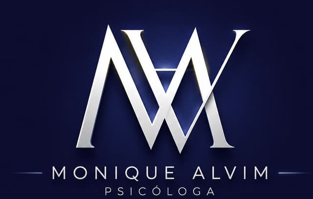 Monique Alvim — Psicóloga